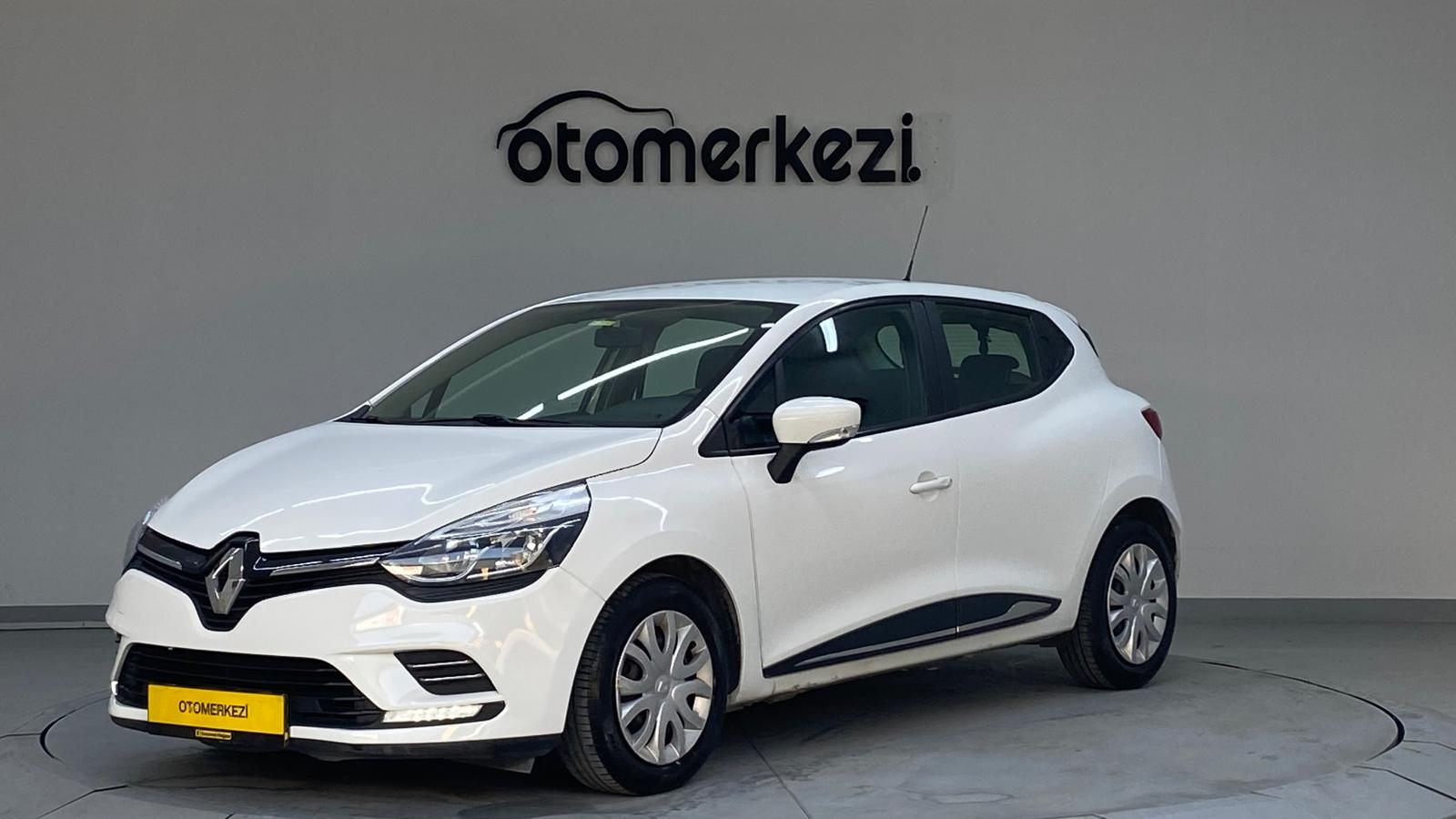 RENAULT CLIO 1